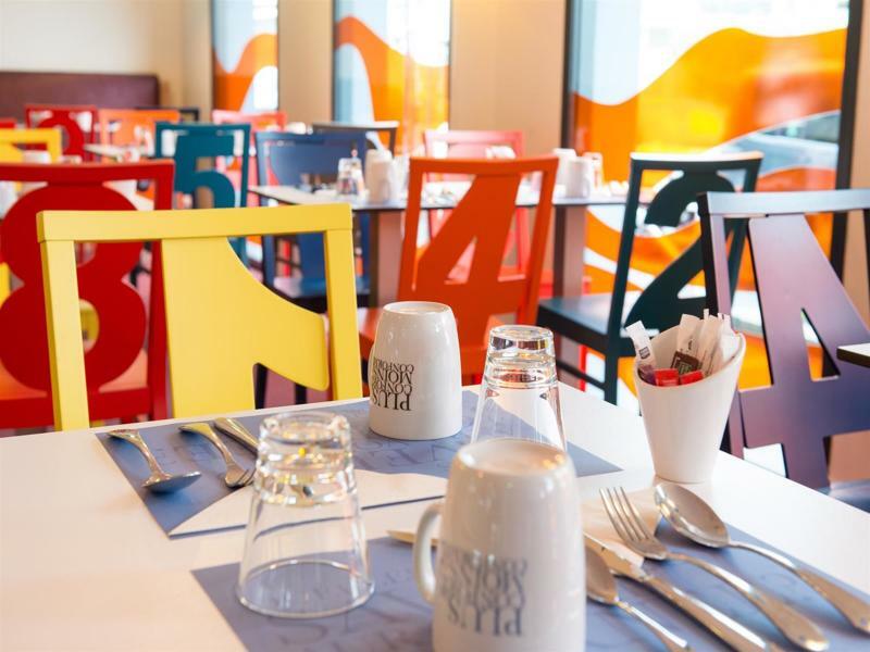 Hotel Confort La Rochelle Centre Les Minimes Экстерьер фото